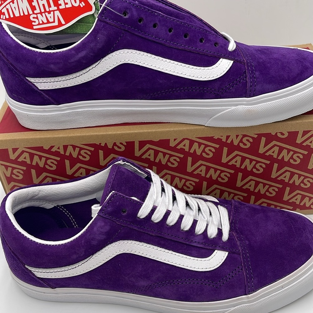 Vans Men's Purple Suede Sneakers Old Skool
Pig Suede Acai
VN0A4BW2BKE - Picture 2 of 16